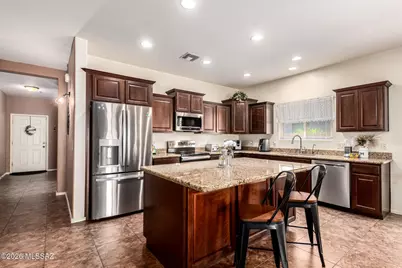 9016 W Hidden Saguaro Trail, Marana, AZ 85653 - Photo 3