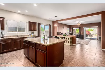 9016 W Hidden Saguaro Trail, Marana, AZ 85653 - Photo 7