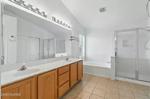 8952 E Rainsage St, Tucson, AZ 85747 - Photo 27