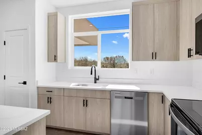 1564 Pinguinos Court, Rio Rico, AZ 85648 - Photo 15