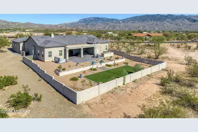 2725 N Megafauna Court, Tucson, AZ 85749 - Photo 29