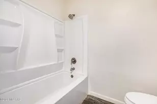 1949 N Swan Rd, Tucson, AZ 85712 - Photo 23