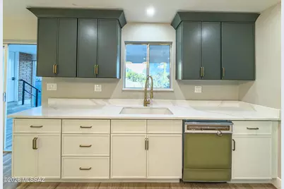 815 E VÃ­a Lucitas, Tucson, AZ 85718 - Photo 17