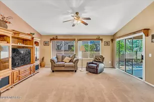 1528 N Bank Swallow Rd, Green Valley, AZ 85614 - Photo 9