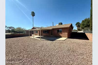 410 S Grinnell Avenue, Tucson, AZ 85710 - Photo 1