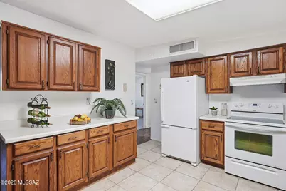 9332 E Trail Ridge Place, Tucson, AZ 85710 - Photo 17