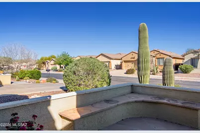 1111 W Montelupo Drive, Oro Valley, AZ 85755 - Photo 3