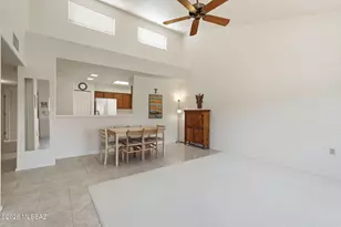8647 N Little Oak Ln, Tucson, AZ 85704 - Photo 5