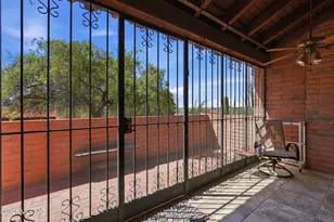 8647 N Little Oak Ln, Tucson, AZ 85704 - Photo 21