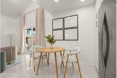 1620 N Wilmot Road #UNIT F216, Tucson, AZ 85712 - Photo 5