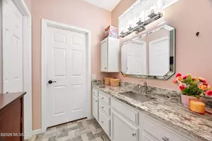 2379 E Nasturtium St, Oro Valley, AZ 85755 - Photo 19