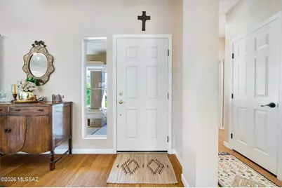 2379 E Nasturtium Street, Oro Valley, AZ 85755 - Photo 5