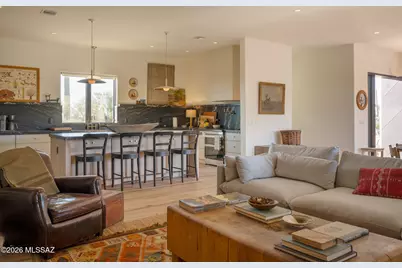 12175 W Dancing Raven Road, Tucson, AZ 85743 - Photo 15