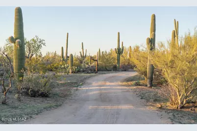 12175 W Dancing Raven Road, Tucson, AZ 85743 - Photo 49
