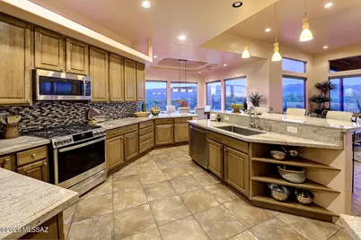 8674 S Triangle H Ranch Place, Vail, AZ 85641 - Photo 7