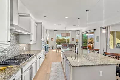 2431 N Wychwood Court, Tucson, AZ 85749 - Photo 9