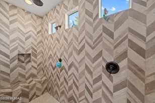 2431 N Wychwood Ct, Tucson, AZ 85749 - Photo 17