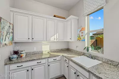 2431 N Wychwood Court, Tucson, AZ 85749 - Photo 29
