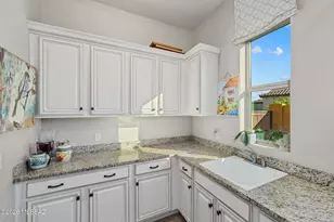 2431 N Wychwood Ct, Tucson, AZ 85749 - Photo 29
