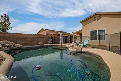 7677 S Meadow Spring Way, Tucson, AZ 85747 - Photo 11
