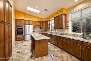 5334 N Fairway Heights Dr, Tucson, AZ 85749 - Photo 7