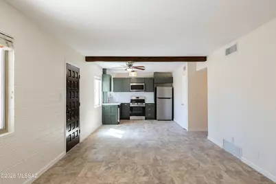5901 N Oracle Road #28, Tucson, AZ 85704 - Photo 13