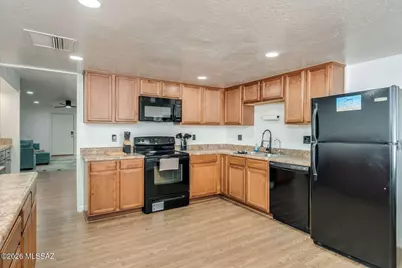 9870 E Celeste Drive, Tucson, AZ 85730 - Photo 11