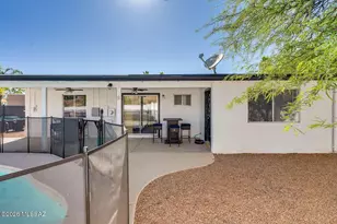 9870 E Celeste Dr, Tucson, AZ 85730 - Photo 5