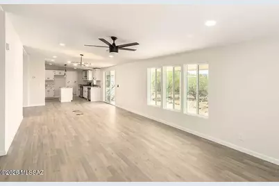 2125 S Calle Pomo, Tucson, AZ 85735 - Photo 5