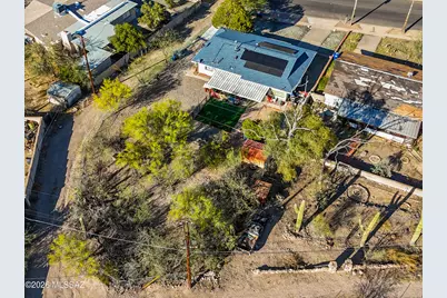 2706 S Enchanted Hills Drive, Tucson, AZ 85713 - Photo 37