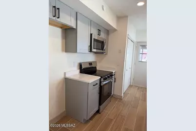 382 N Calle Del Chancero, Green Valley, AZ 85614 - Photo 5