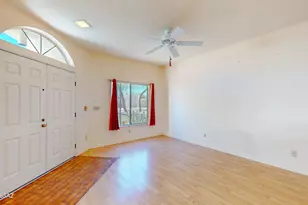 4438 E Glen Creek Pl, Tucson, AZ 85712 - Photo 9