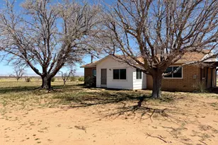 406 W Papago Way, Cochise, AZ 85606 - Photo 1