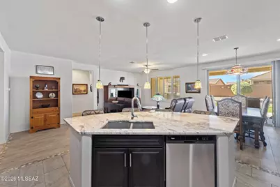 13961 N Bright Angel Trail, Marana, AZ 85658 - Photo 17