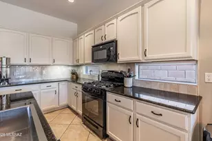 12764 N Rain Shadow Ct, Marana, AZ 85658 - Photo 7