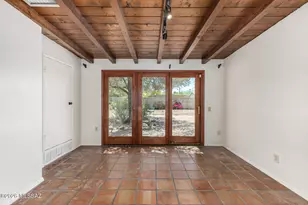 2250 E Silver St, Tucson, AZ 85719 - Photo 19