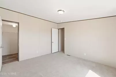 12805 W Crystal Rose Lane, Tucson, AZ 85743 - Photo 21