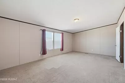 12805 W Crystal Rose Lane, Tucson, AZ 85743 - Photo 13