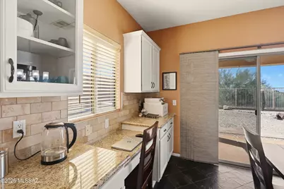 17676 S Vermillion Sunset Drive, Vail, AZ 85641 - Photo 15