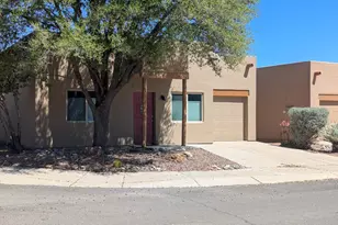 840 W Via Rio Fuerte, Green Valley, AZ 85614 - Photo 1