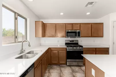 633 W Calle Marojo, Sahuarita, AZ 85629 - Photo 21