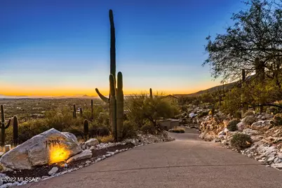12496 E Mira Vista Canyon Place, Tucson, AZ 85749 - Photo 3