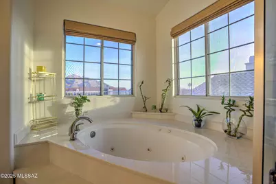 11018 N Mountain Breeze Drive Drive, Tucson, AZ 85737 - Photo 27