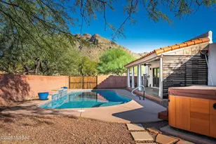 8625 N Sunnyslope Dr, Tucson, AZ 85704 - Photo 29