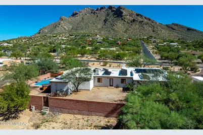 8625 N Sunnyslope Drive, Tucson, AZ 85704 - Photo 47