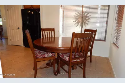 1847 E Desert Lark Pass, Green Valley, AZ 85614 - Photo 7