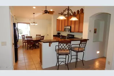 1847 E Desert Lark Pass, Green Valley, AZ 85614 - Photo 5