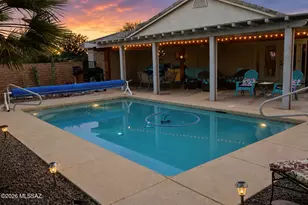 1847 E Desert Lark Pass, Green Valley, AZ 85614 - Photo 23