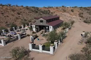 135 Calle Julie Ann, Nogales, AZ 85648 - Photo 1