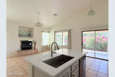1851 W Ivywood Place, Tucson, AZ 85737 - Photo 11